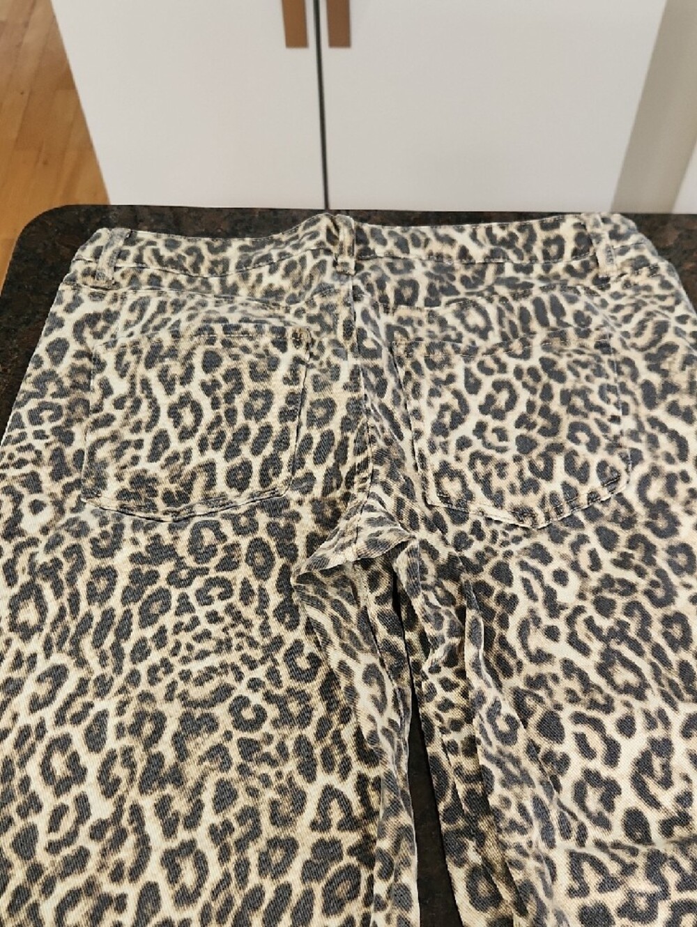 Forever 21 Leopard Print Wide Leg Jeans - Black & Cream - Picture 5 of 5